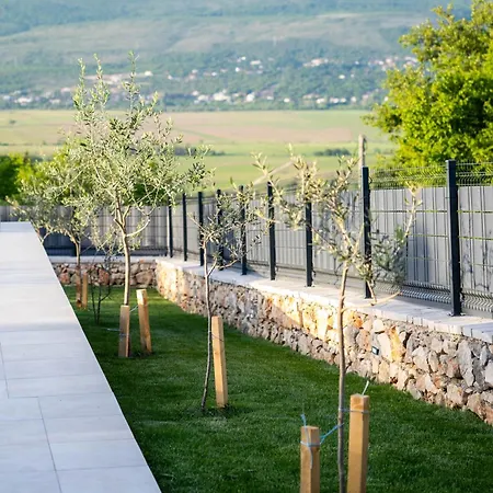 Oliva - With Private Pool * Biograci