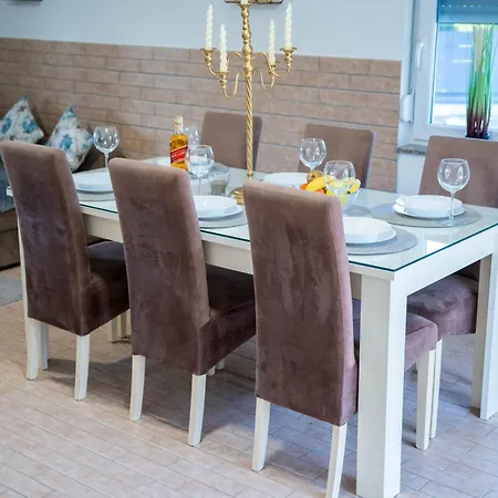 Villa Oliva - With Private Pool Biograci