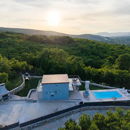Oliva - With Private Pool Villa Biograci